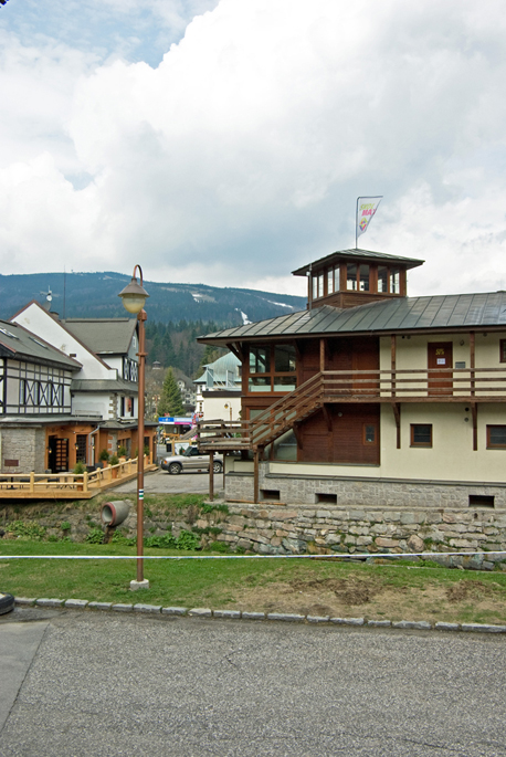 IMGP3242-01.jpg