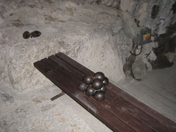 ajos-213